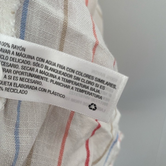 AVA & VIV Womens Top 3X White Multi Colored Striped Ruffle Sleeve Buttons - Picture 5 of 5